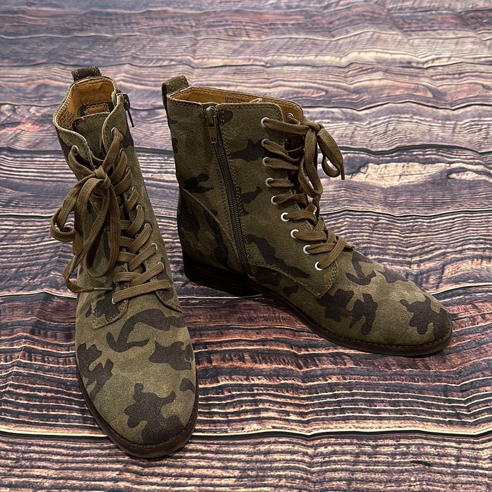 Lucky Brand Camo Boots